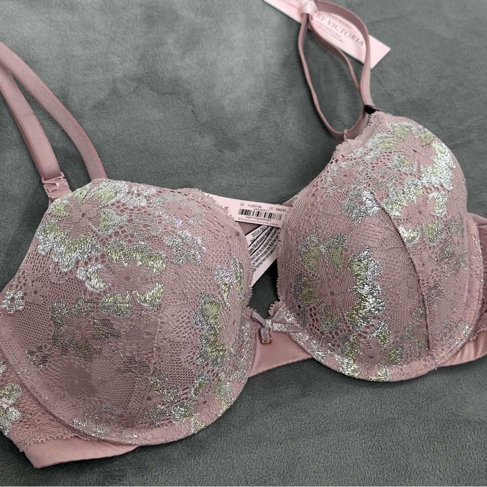 NWT Victoria’s Secret Bra 34B